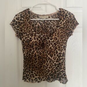 Leopard Print Short Sleeve Top